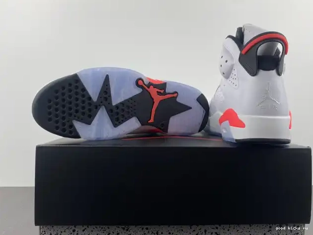 384664-123 White Jordan 6 Retro Infrared (2014) 0519
